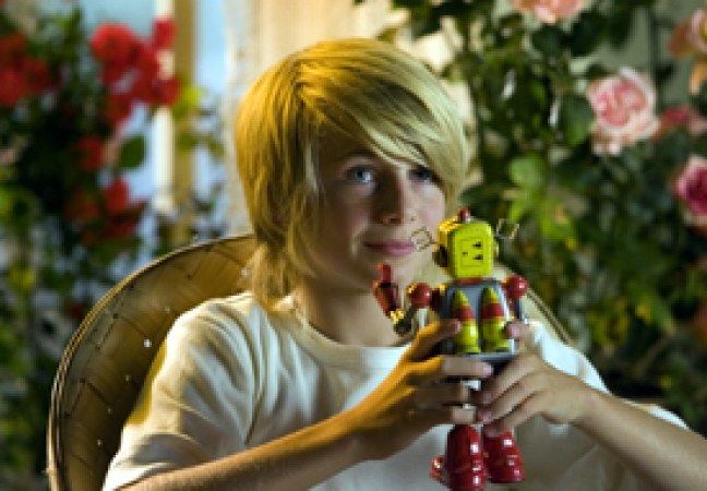 Es war einmal ein Junge, der eine kleine Schwester mit Flügeln bekam