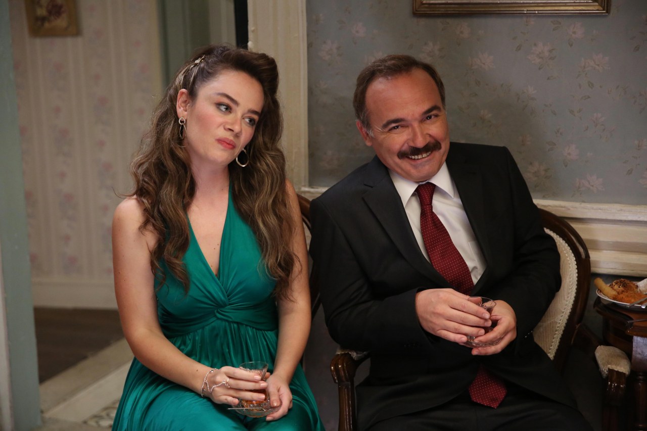 Aile Arasinda - Bild 1