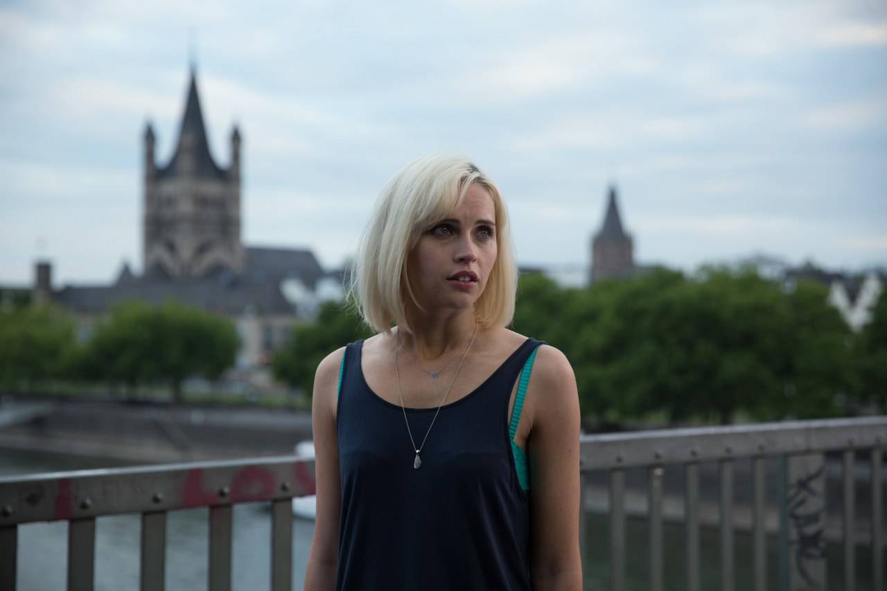 Collide - Bild 33