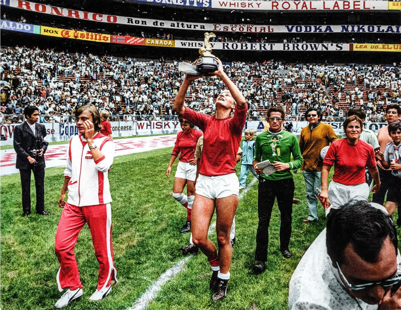 Copa 71 - Bild 1
