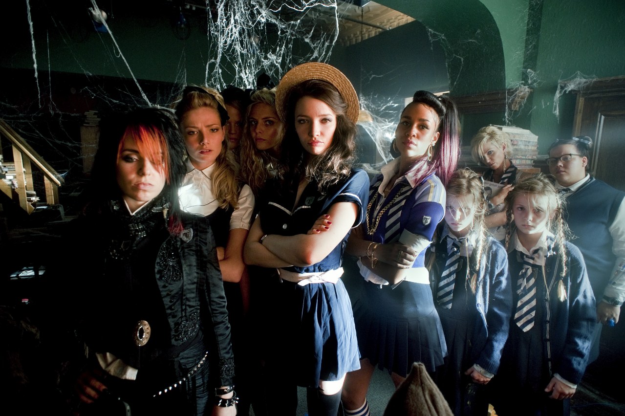 Die Girls von St. Trinian 2 - Auf Schatzsuche - Bild 1