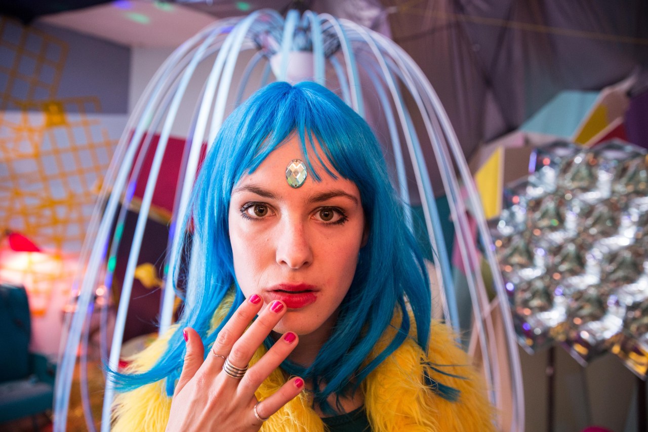 Electric Girl - Bild 1