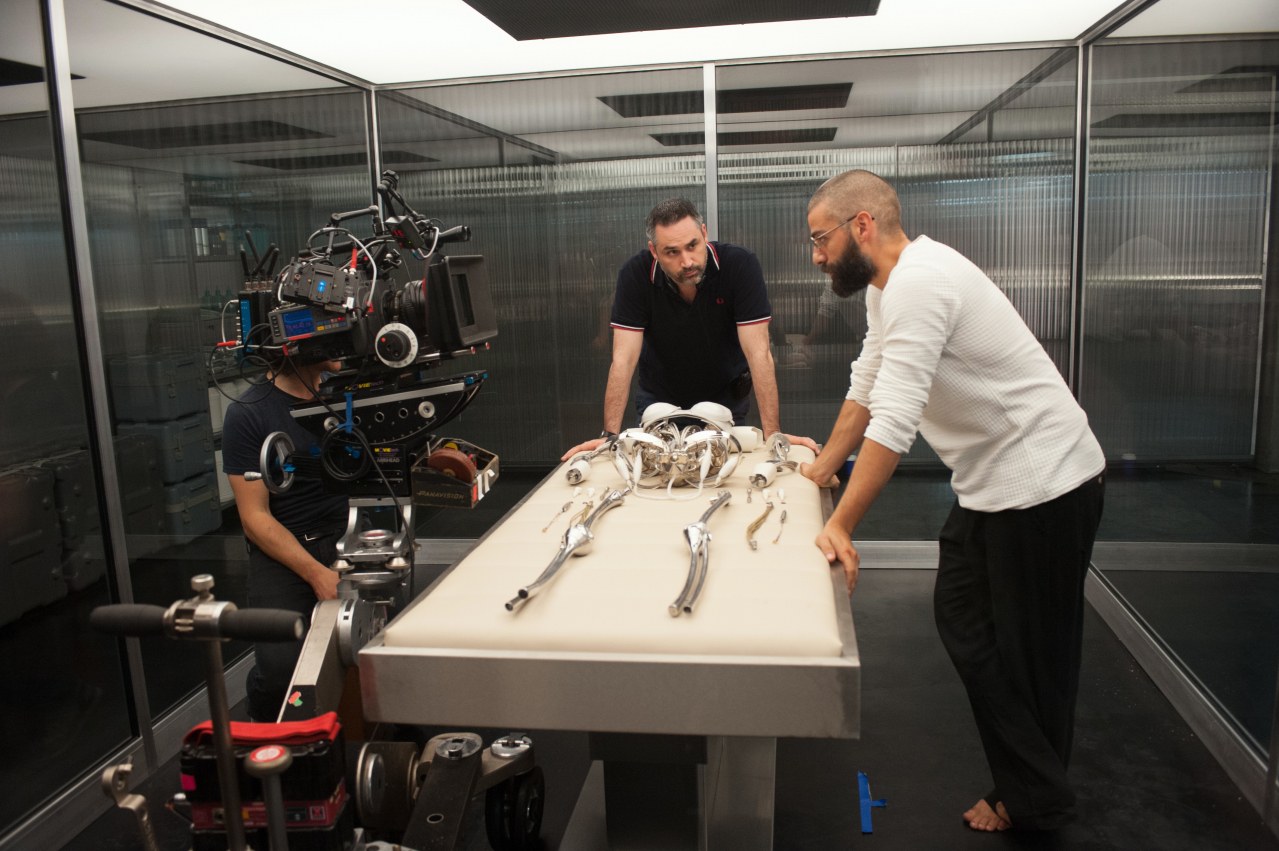 Ex Machina - Bild 2