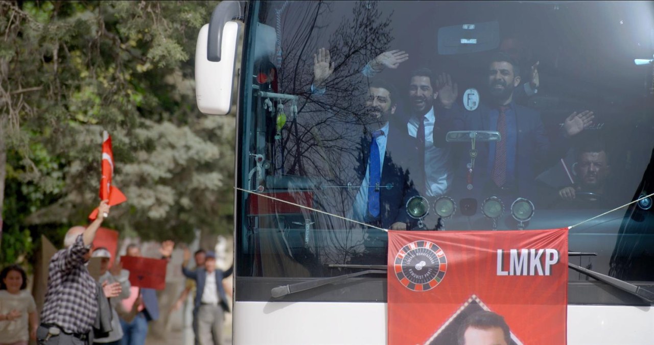 Illegal Hayatlar: Meclis - Bild 1