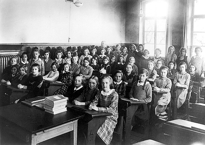 Kinderland ist abgebrannt - Bild 1