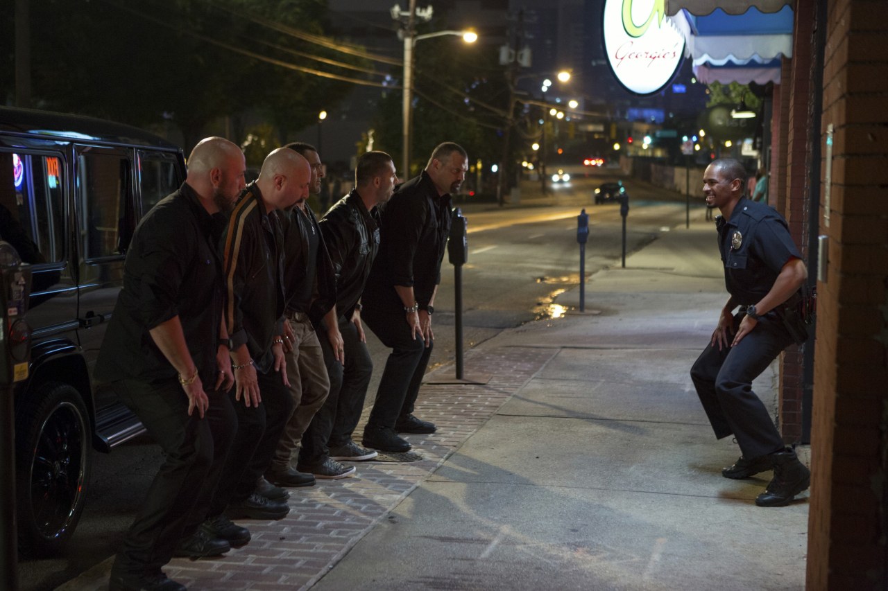Let's be Cops - Die Party Bullen - Bild 6