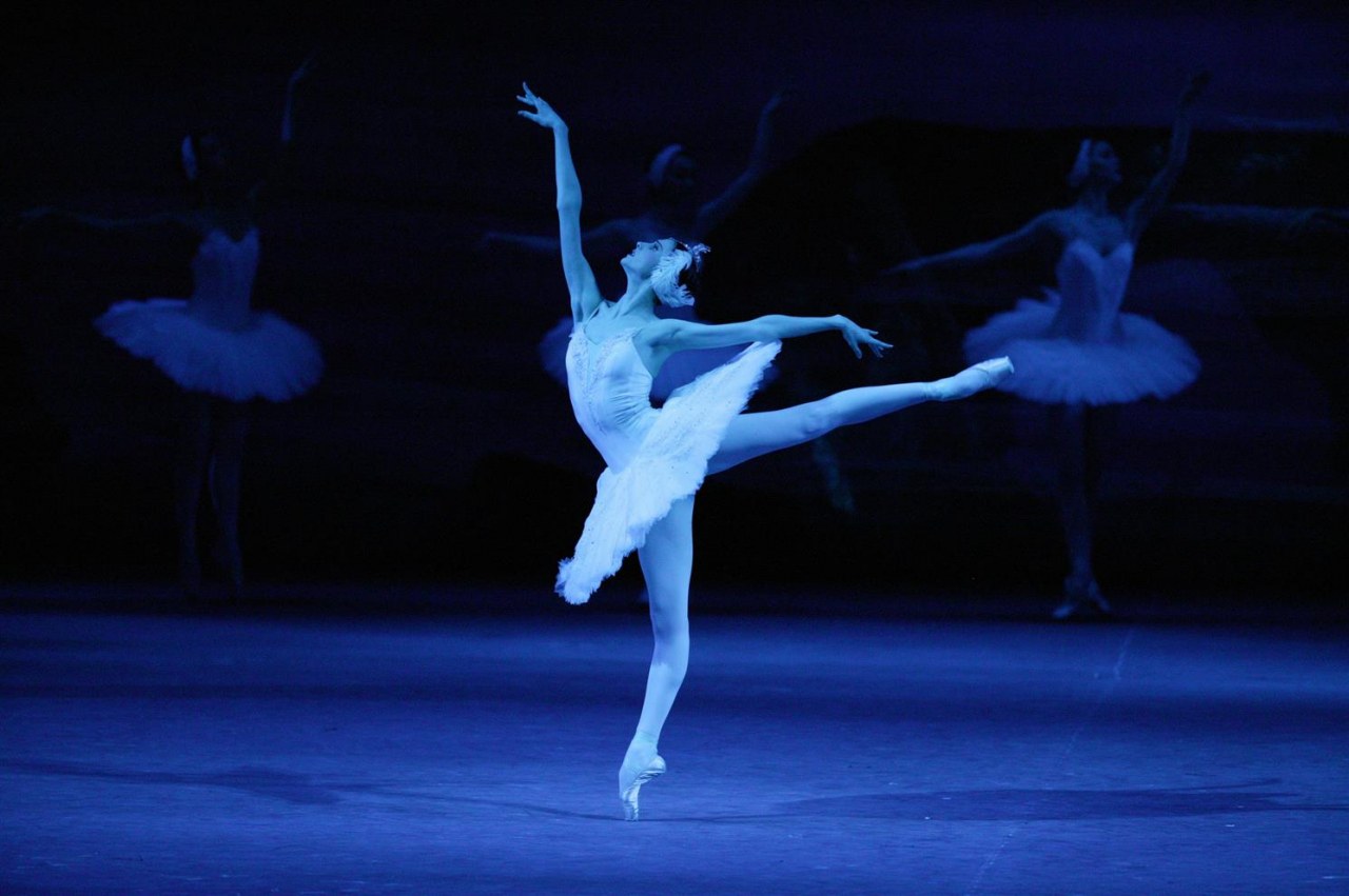 Bolschoi Ballett 2021/22: Schwanensee - Bild 3
