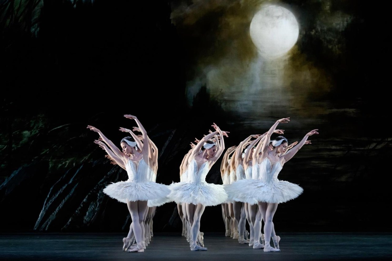 Schwanensee - Tschaikowsky (live Royal Opera House 2022) - Bild 1