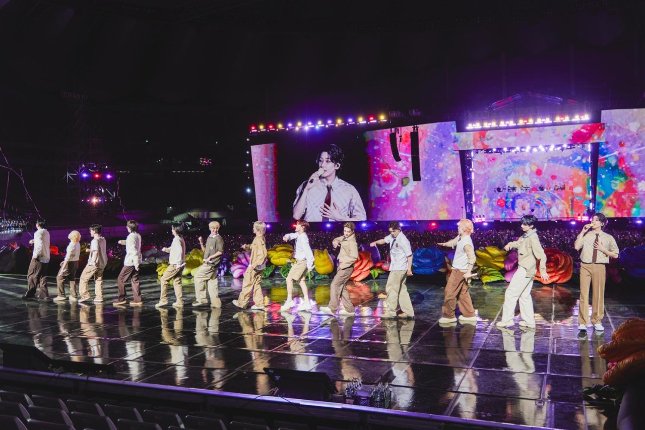 Seventeen - Tour 'Follow' Again to Cinemas - Bild 1
