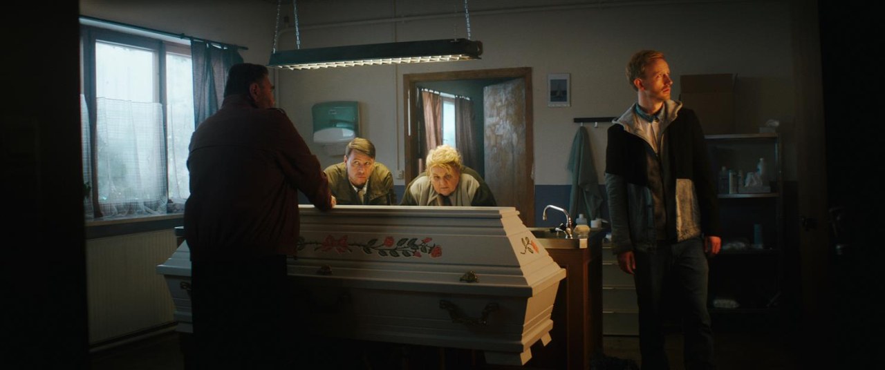 Wer gräbt den Bestatter ein? - Bild 1