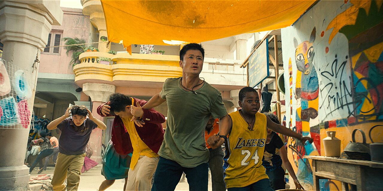 Wolf Warriors 2 - Bild 1