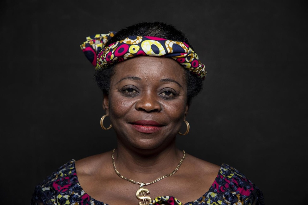 Woman - 2000 Frauen. 50 Länder. 1 Stimme. - Bild 1