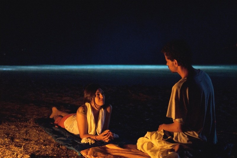 Worlds Apart - Bild 2