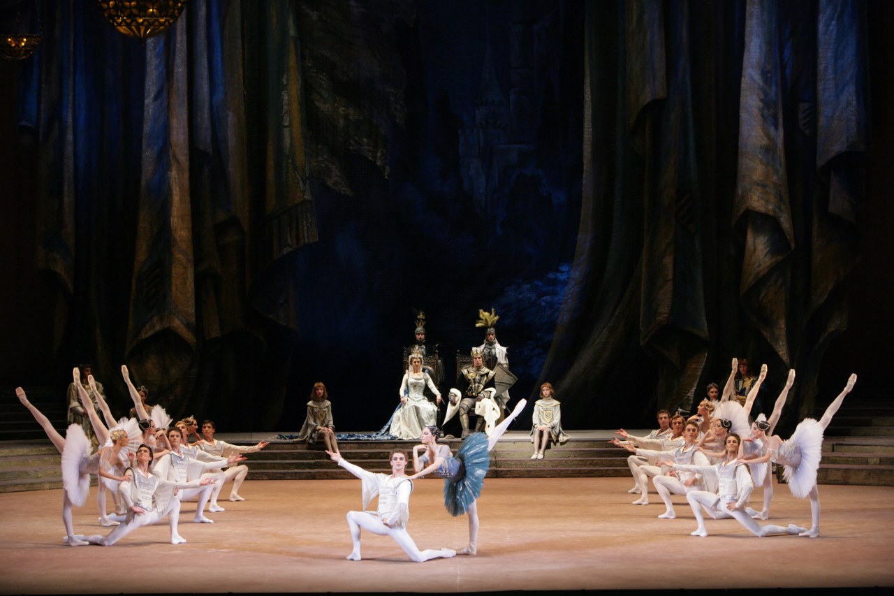 Moskauer Bolshoi-Theater - Raymonda - Bild 4