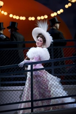 The Metropolitan Opera New York 2011/12 - Massenet "Manon" - Bild 1