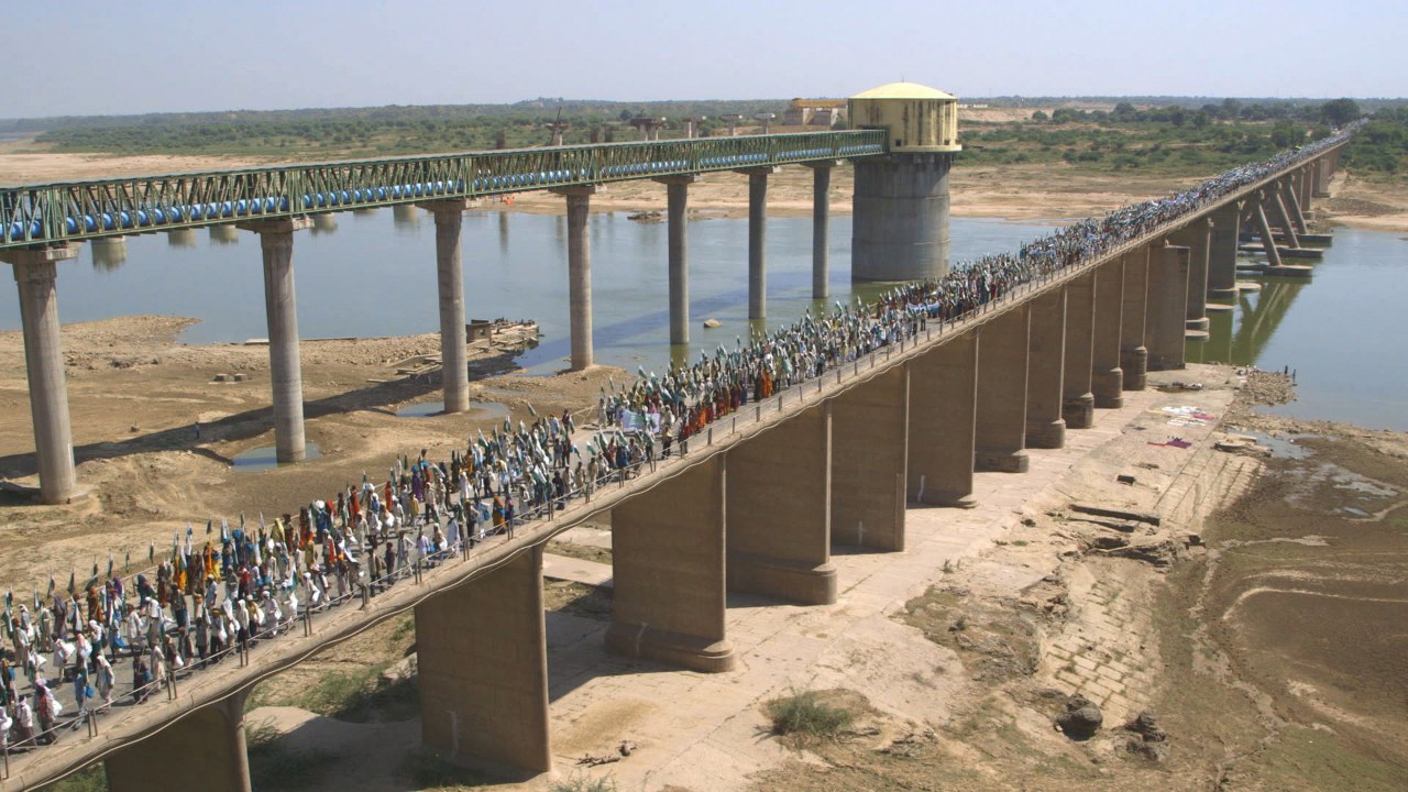 Millions Can Walk - Bild 1