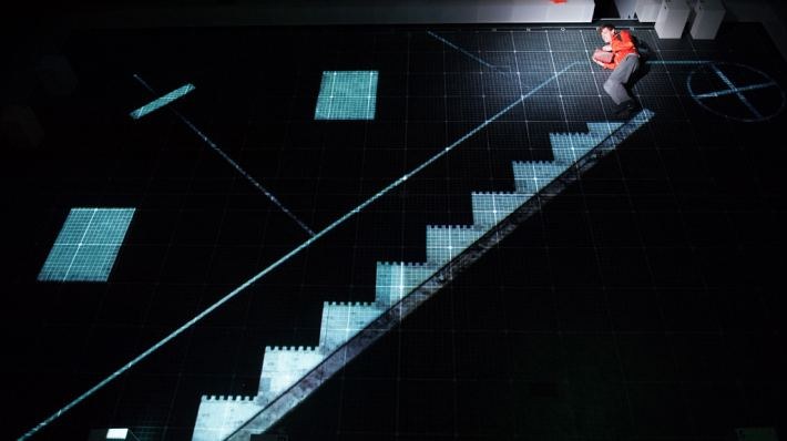 National Theatre Live: The Curious Incident of the Dog in the Night-Time - Bild 16