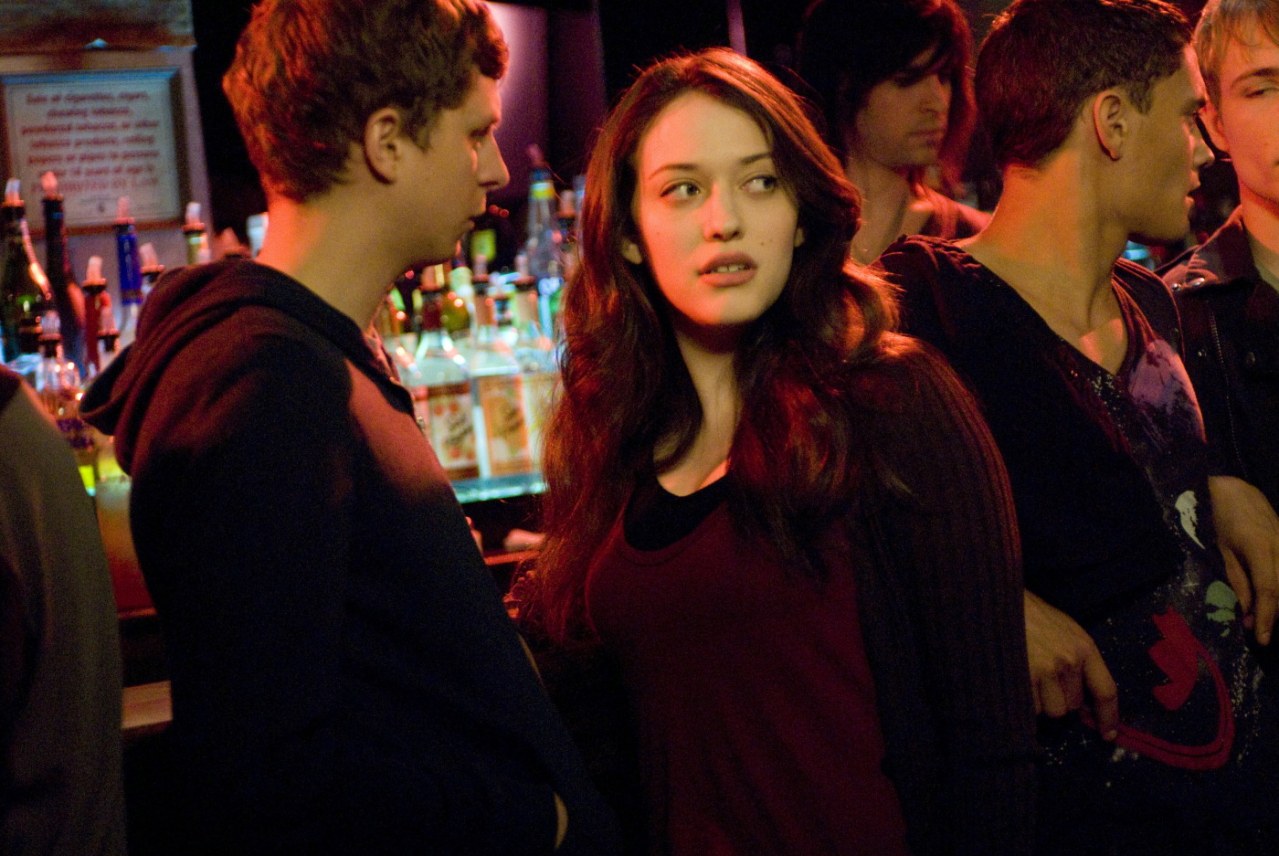 Будь моим парнем. Nick and Norah's Infinite playlist, 2008. Будь моим парнем на пять минут фильм 2008. Майкл сера и Кэт Деннингс. Norah's Infinite playlist 2008 будь моим парнем на пять минут.