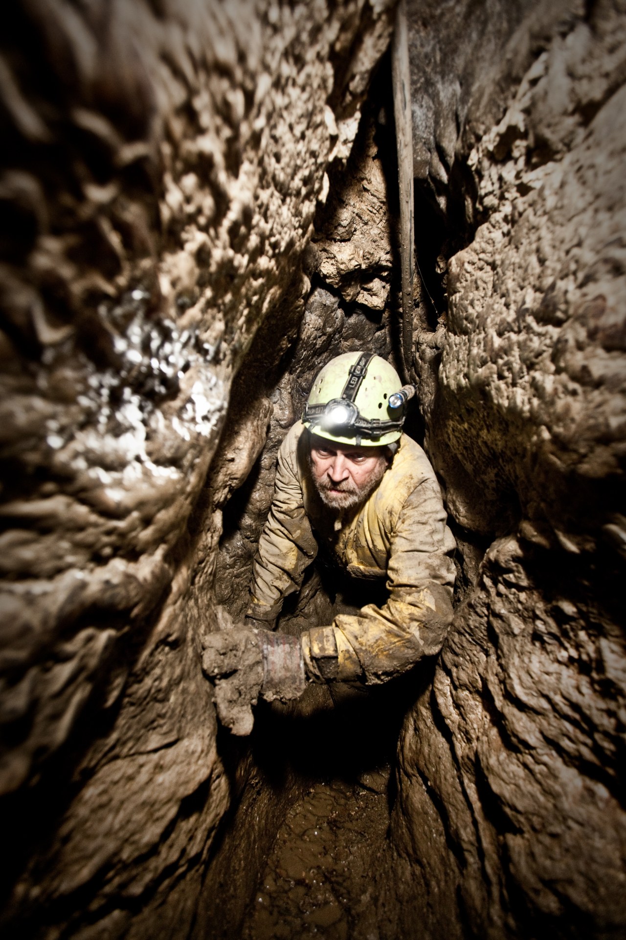 No Place on Earth Kein Platz zum Leben Cinestar