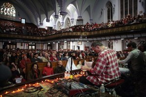 One Track Heart: Story of Krishna Das - Bild 2