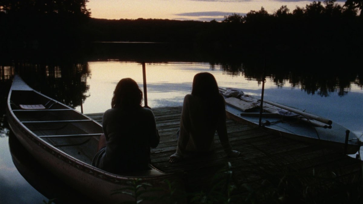 Queen of Earth Cinestar