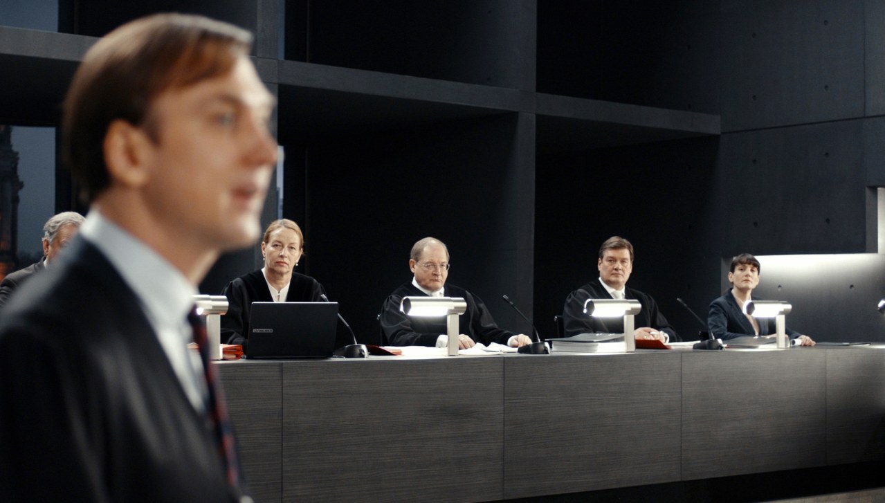 Terror Ferdinand Von Schirach Film Terror - Ihr Urteil | Cinestar